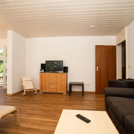 Beautiful With Shared Pool Holiday home